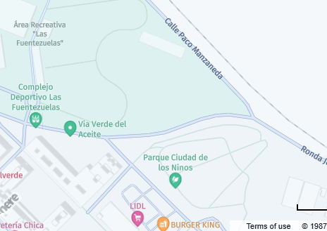 Adiós al calor en el Ferial: El mercadillo de Jaén se traslada a la calle Paco Manzaneda en una prueba pionera