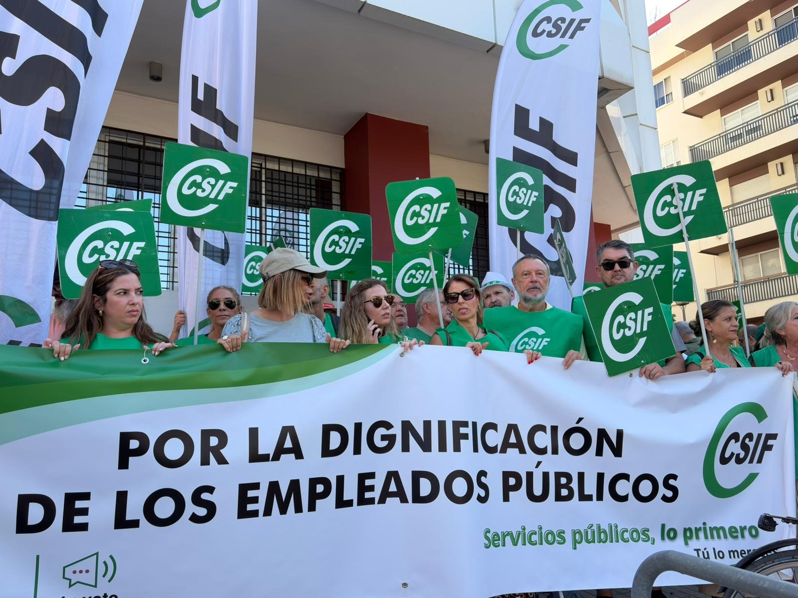 Caos en la Seguridad Social: CSIF se moviliza por el colapso del servicio que afecta a 300 trabajadores en Jaén