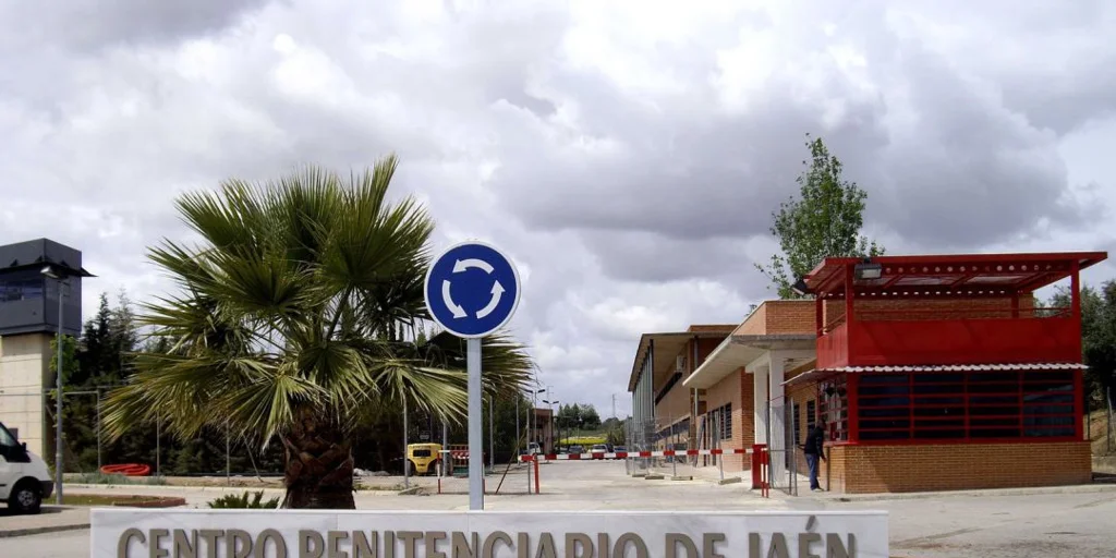 Brutal agresión a tres funcionarios en la prisión de Jaén: CSIF exige medidas de urgencia tras otro grave altercado