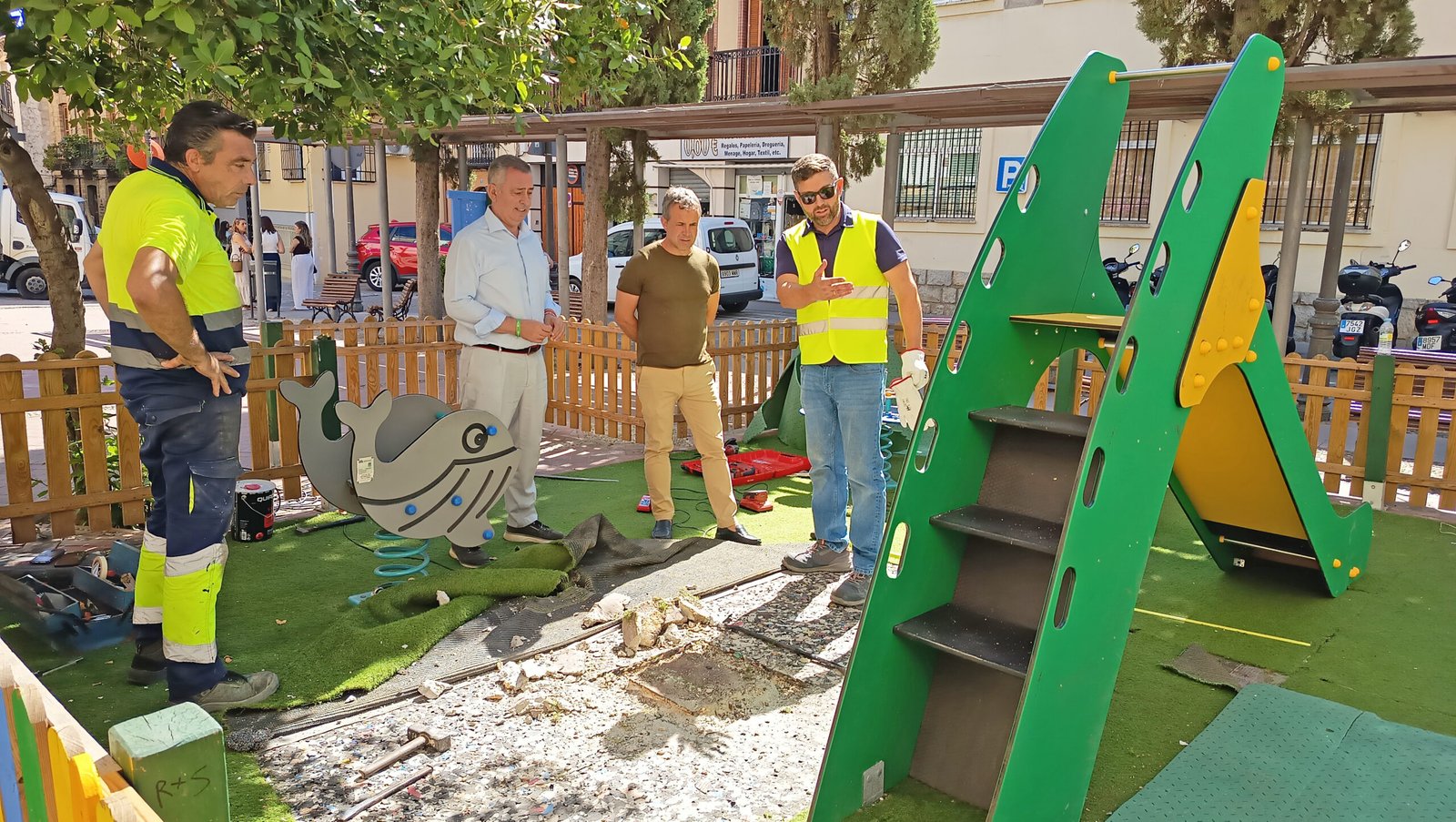 El Ayuntamiento de Jaén junto a la Diputación: El plan  que transformará las zonas de juego de la capital